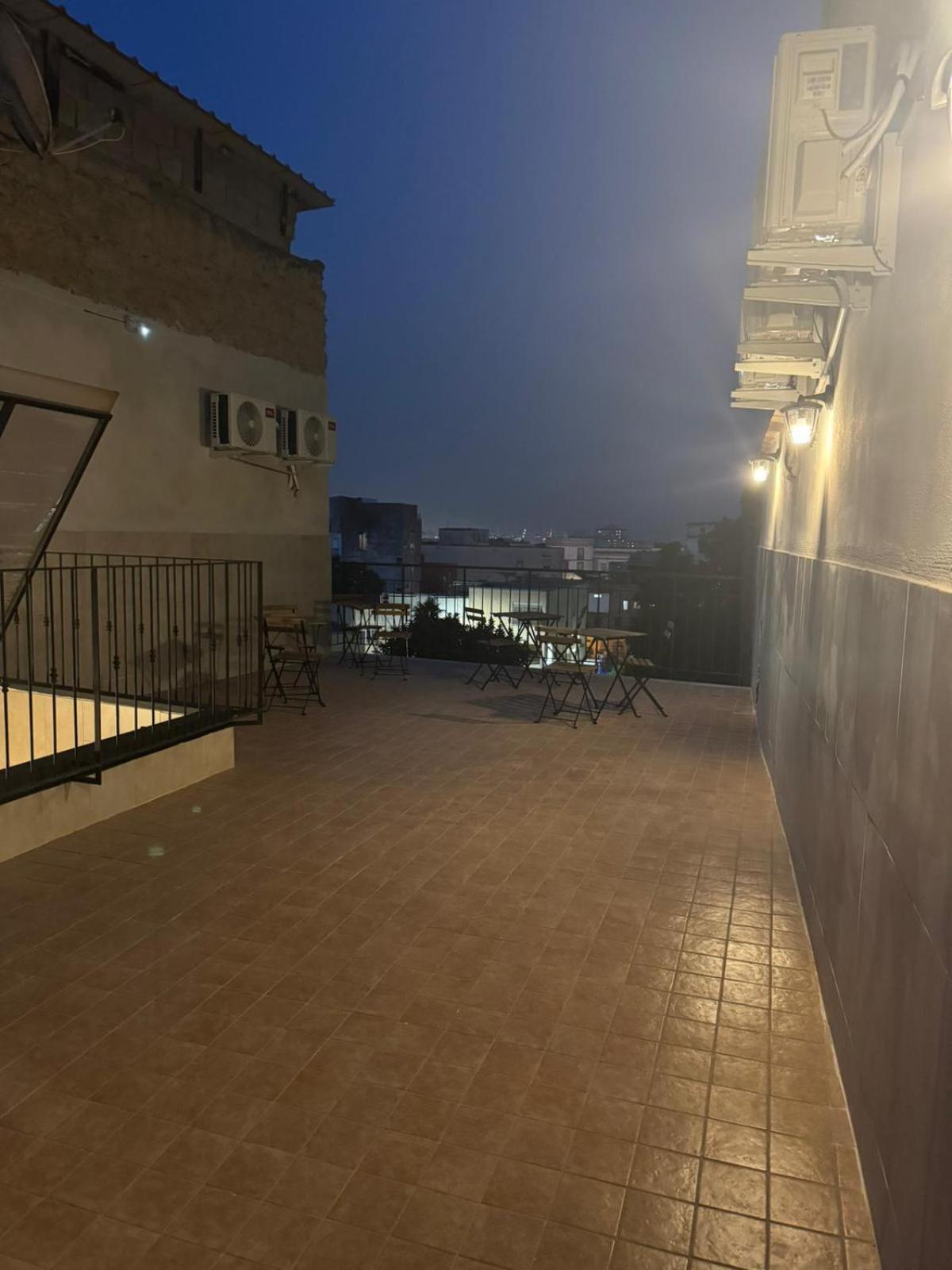 Terrazza Miracoli Napoli Aparthotel Buitenkant foto