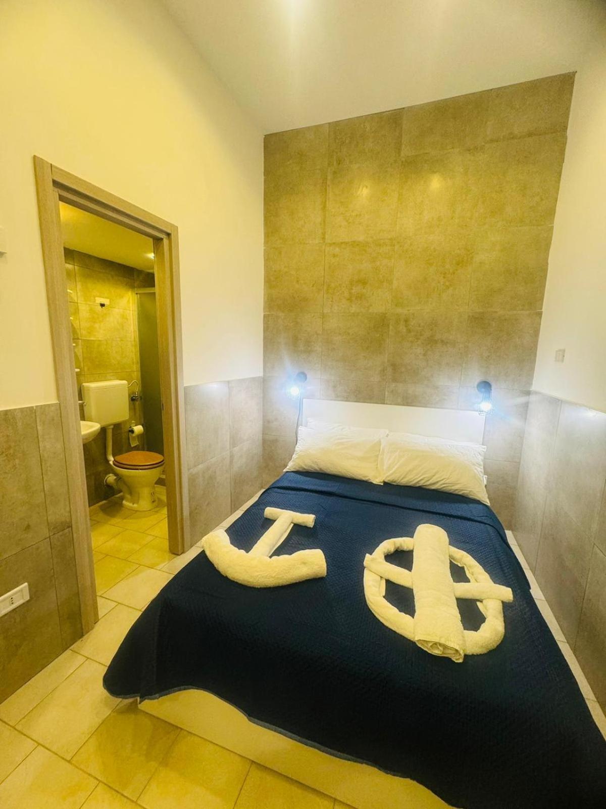 Terrazza Miracoli Napoli Aparthotel Buitenkant foto