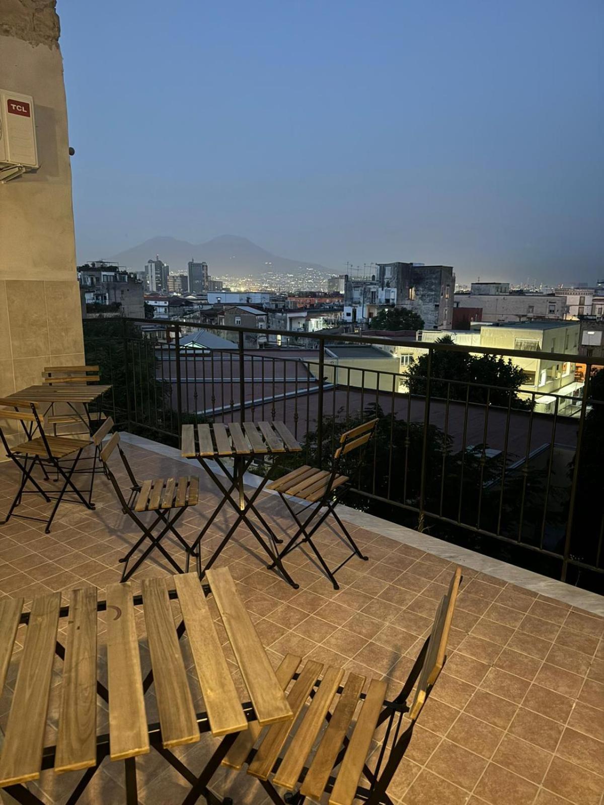 Terrazza Miracoli Napoli Aparthotel Buitenkant foto
