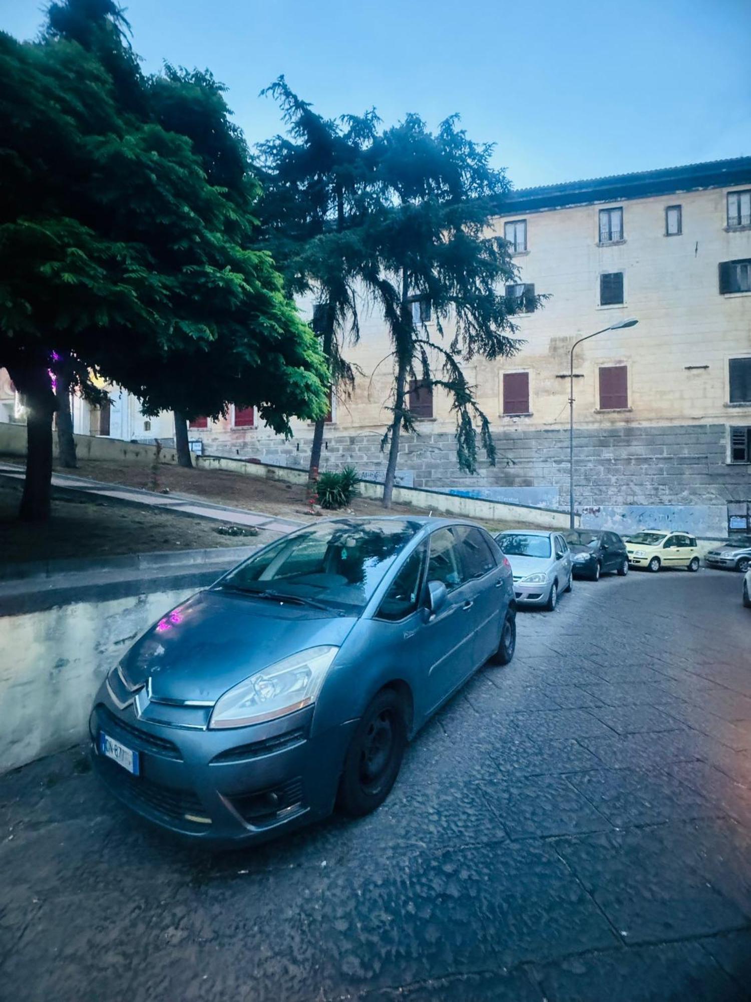 Terrazza Miracoli Napoli Aparthotel Buitenkant foto